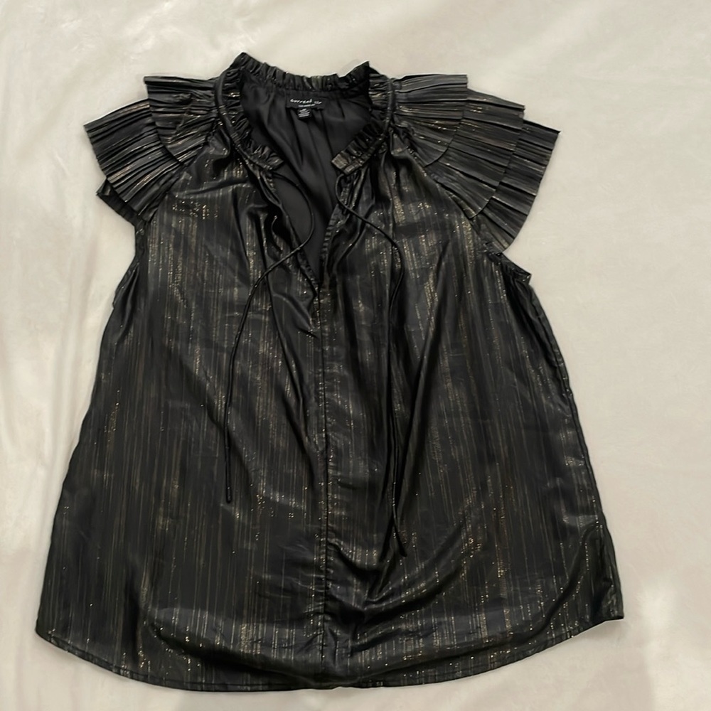 Current Air black and gold medium sized blouse